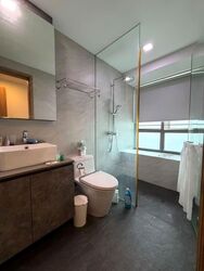 Trevista (D12), Condominium #592037131